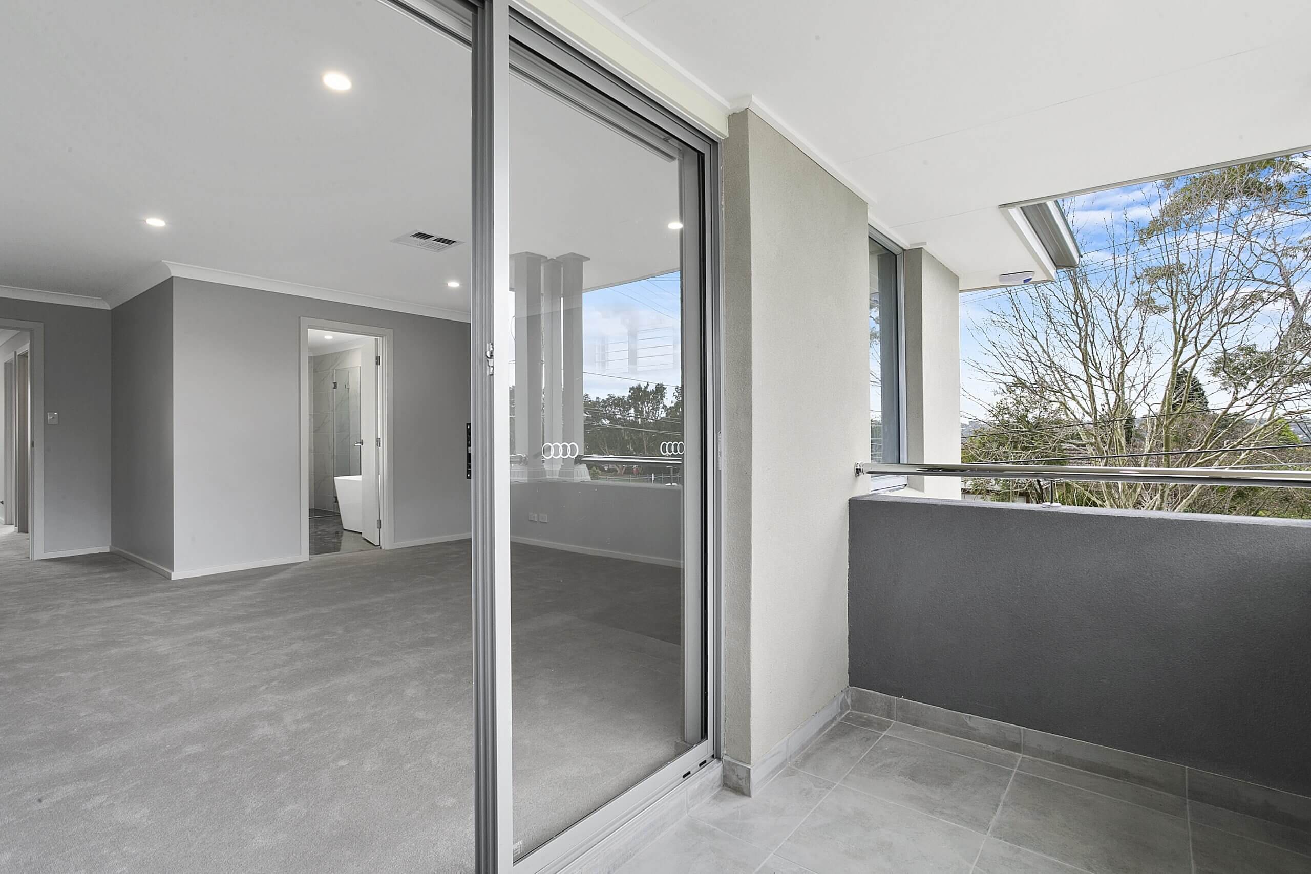 Forestville – M12