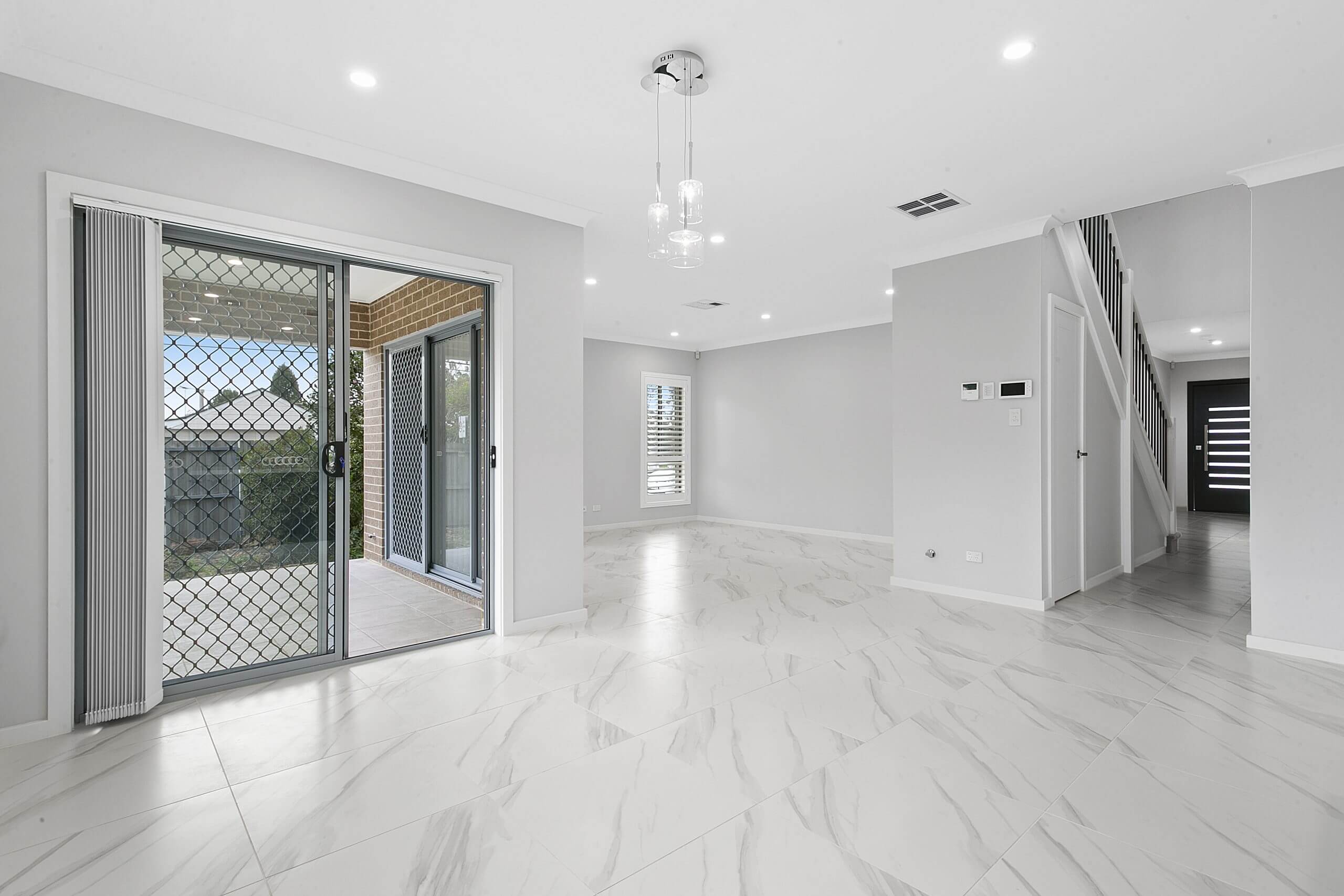 Forestville – M12