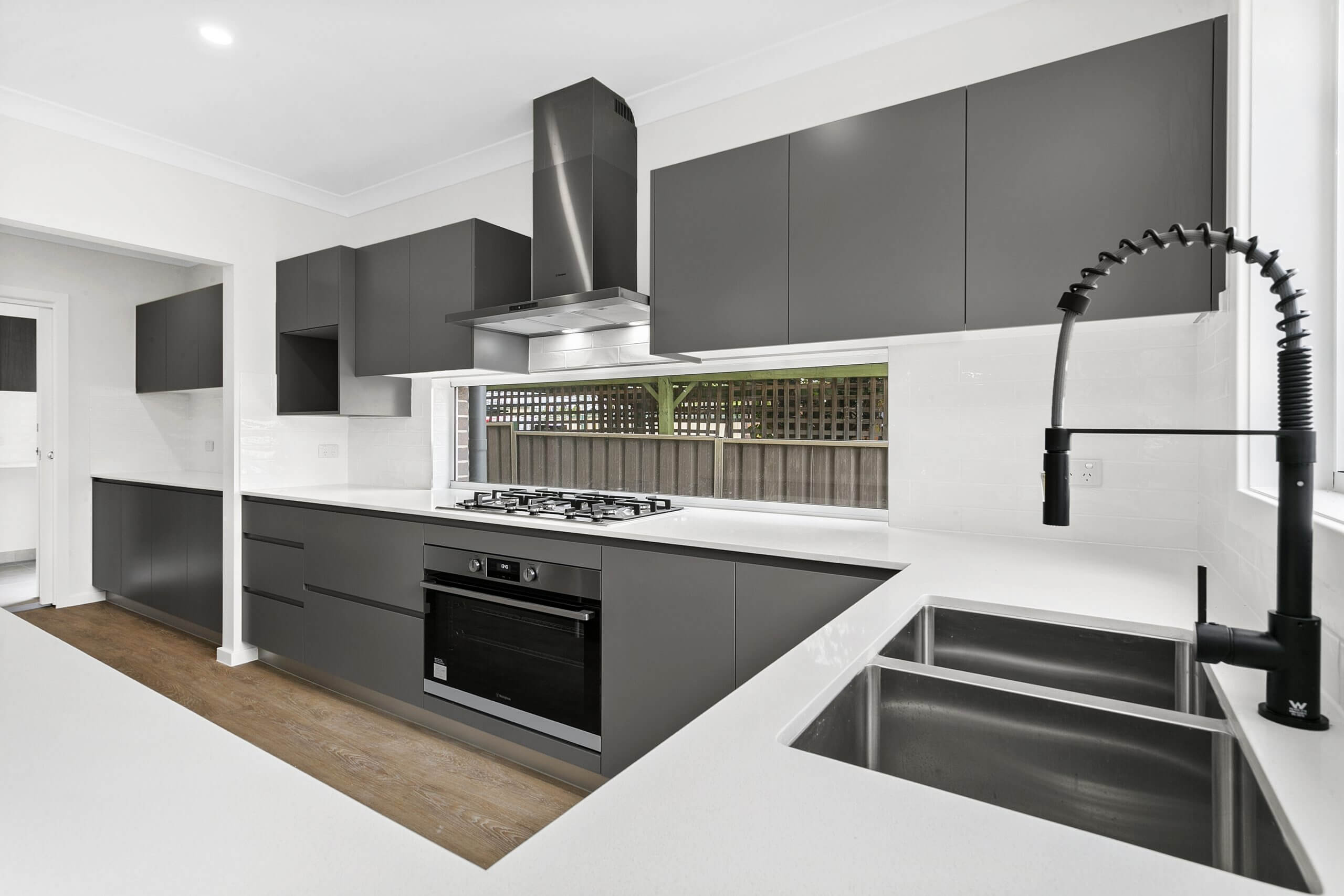 Westmead – M1