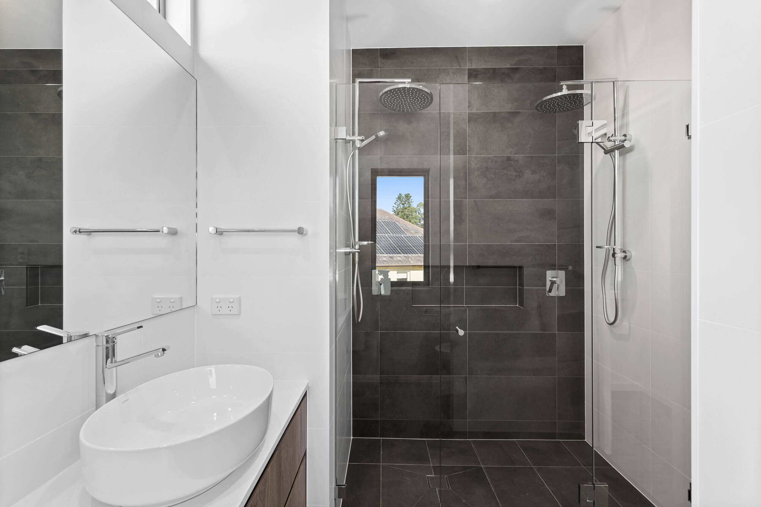 Castle Cove – R8